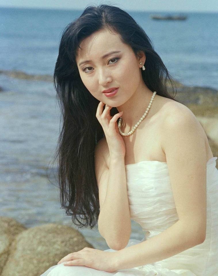 少女时代还剩哪五个人（少女时代只剩5个人了）