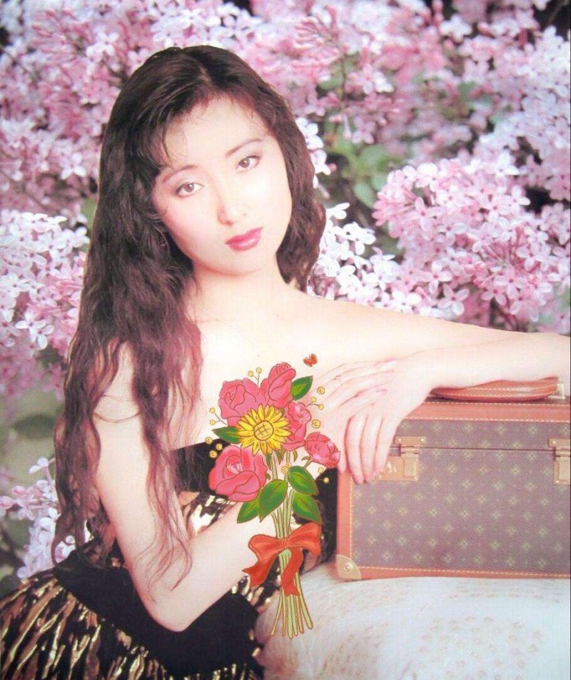 少女时代还剩哪五个人（少女时代只剩5个人了）