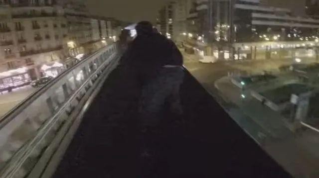 惊魂周末死尸图片（巴黎地铁6号线惊现烧焦尸体）