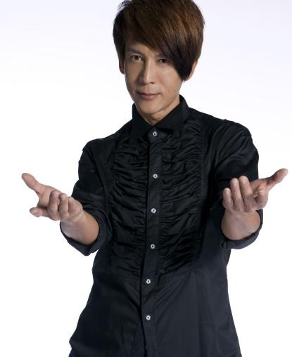 张胜丰亲哥把存折全拿走(郭富城好友被强行关疗养院)