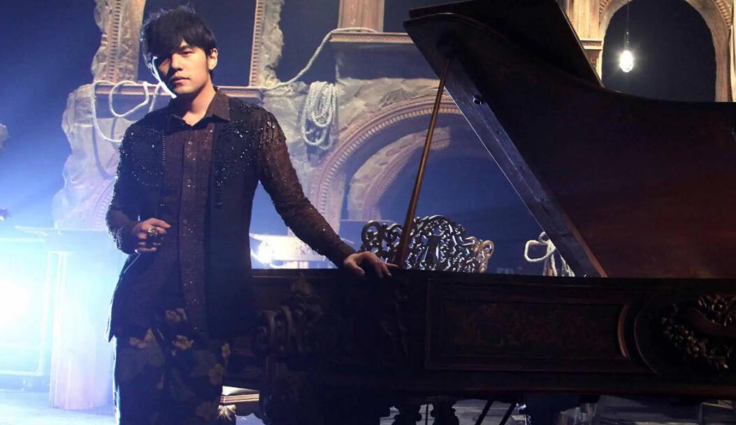 华语乐坛最具影响力的歌手（华语乐坛十大殿堂级歌手）(5)_