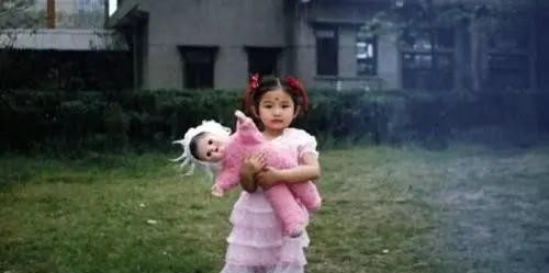 谢霆锋的现任妻子是谁（谢霆锋与王菲不领证不生娃）