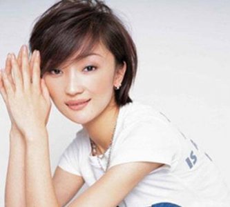 ​张瑶个人资料简介（一人一首成名曲之张瑶）