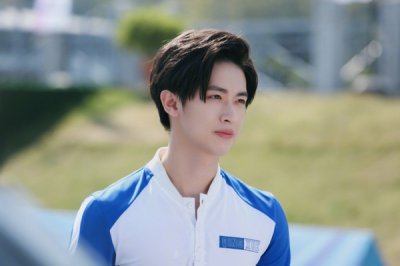 ​奋斗吧少年卓治扮演者 张逸杰个人资料身高年龄