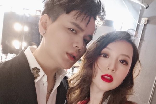 尚玥的家庭背景 家庭条件和自身条件都很好