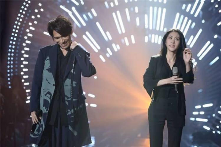 为什么现在大热的电视剧没有了以前一起大火的主题曲「为什么现在大热的电视剧没有了以前一起大火的主题曲」