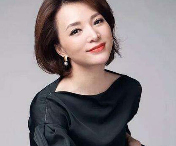 董卿的老公密春雷简历 前妻叫金晶是一位教师