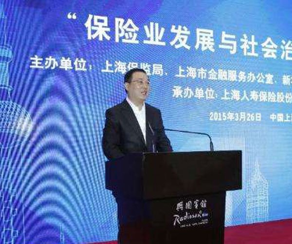 董卿的老公密春雷简历 前妻叫金晶是一位教师