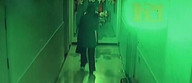 一夜情约会遭大妈愤怒报警（大妈陌陌约小伙一夜情）