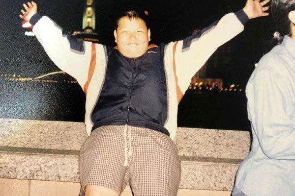 魏大勋胖子图片 励志boy成功减肥瘦下来回头率也高了