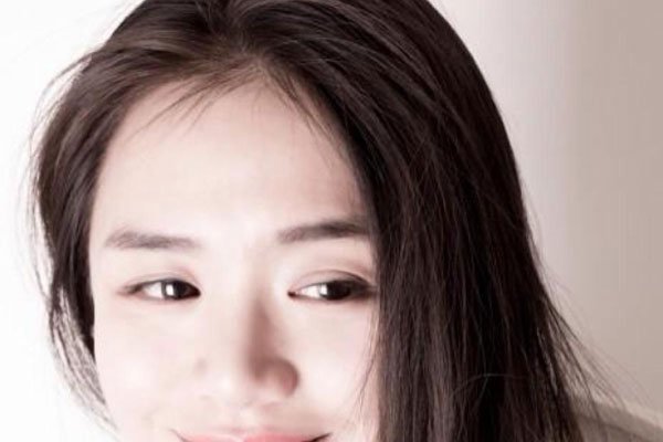 马思纯的胸部多大 让周冬雨加工的非常庞大