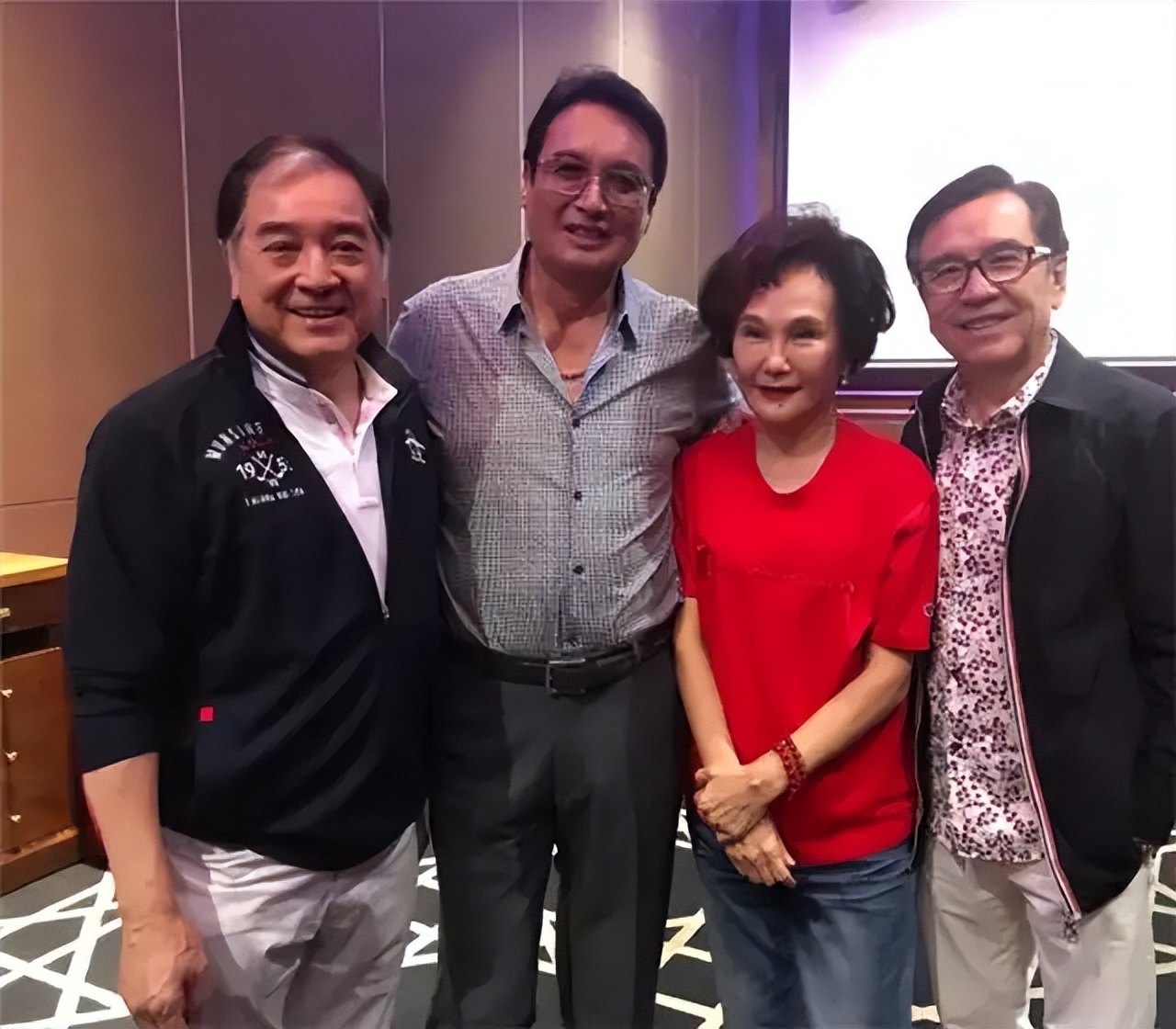 秦沛当年与前妻离婚，带娃净身出户，最后孩子拒绝参加生母葬礼