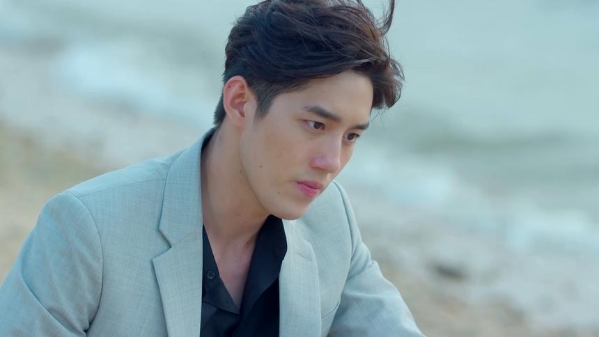 铁石心肠男主角