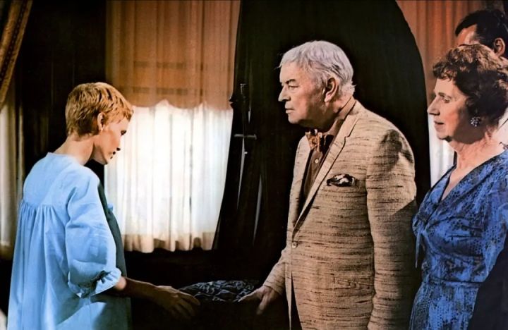 评分9.0以上的恐怖电影（推荐10部高评分的恐怖电影）