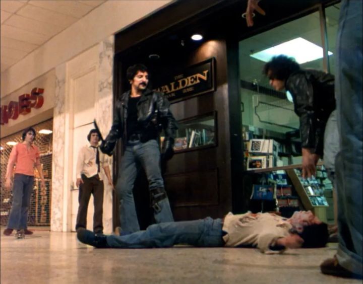 美国丧尸电影（口碑最好的10部美国丧尸片）