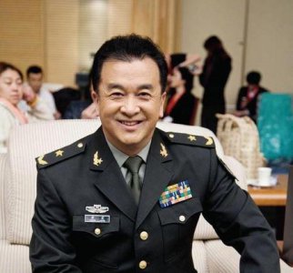 ​赵本山背景到底是谁(赵本山背景很大)