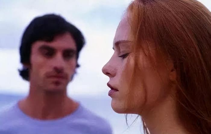 老公总是外面有人怎么办（老公在外地上班怎么办）