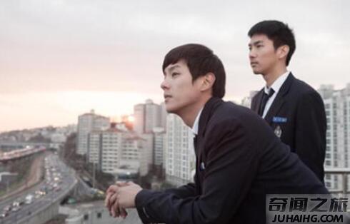 十部高分男同电影（男士必看的十部电影排行榜）(7)_