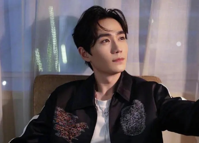 朱一龙隐婚生子？这是谣言还是真锤？为什么网上争议这么大？