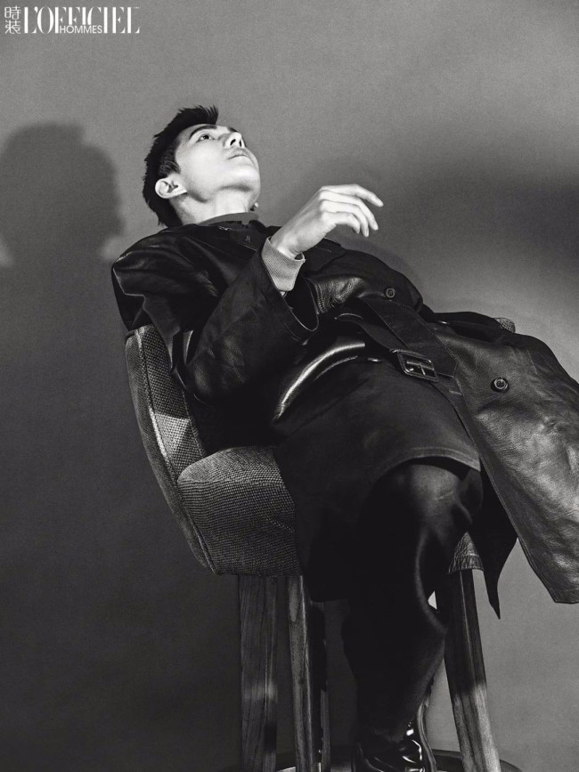 杨洋时装男士九月封面 沉默生长共情共生