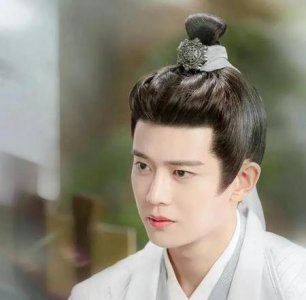 ​你最喜欢的明星是谁(为什么女生喜欢明星)