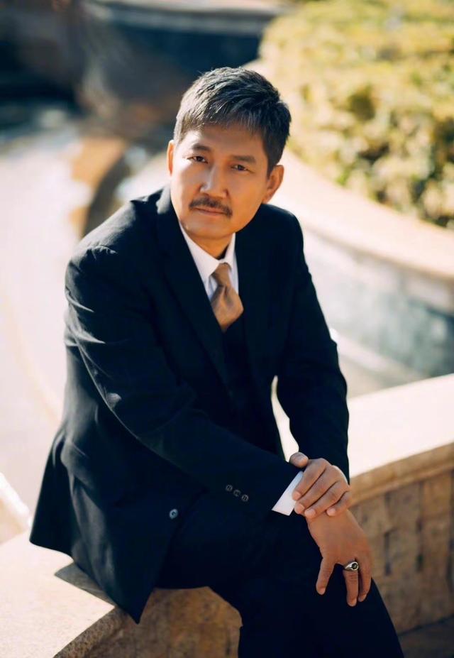 演员李崇霄的个人资料（演员李崇霄去世前演过的经典电视剧）(1)