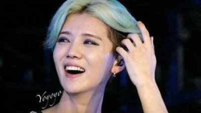 ​鹿晗谈恋爱后不火了