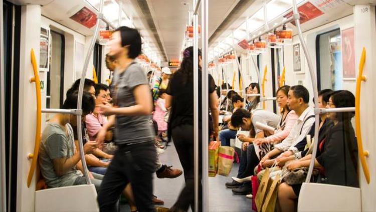 地铁亏本为何还要建「修建地铁要投入多少我国的地铁几乎都在赔钱为什么还在建」