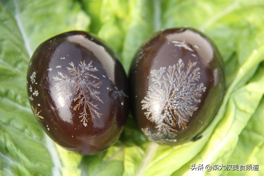 松花蛋的制作方法及配方（检验松花蛋质量常用的方法）