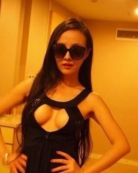 千露露是谁（干露露像她的名字一样喜欢裸露）