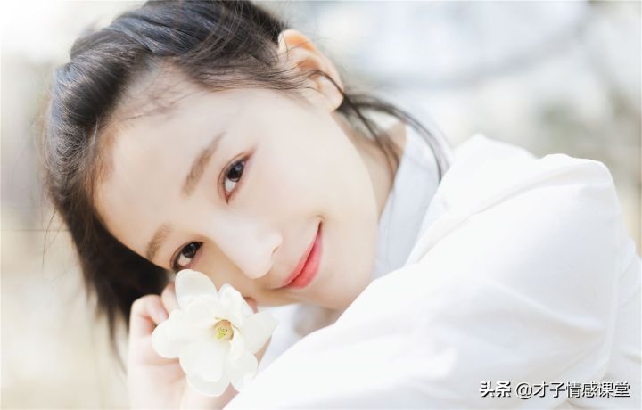 怎么释怀一段感情（快速放下一段感情的方法）