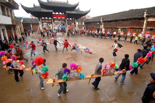 舞龙舞狮的由来(舞龙舞狮的由来故事)-图7