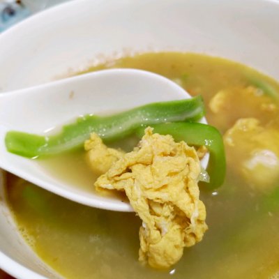 丝瓜蛋汤怎么做（香浓丝瓜鸡蛋汤的做法教程）