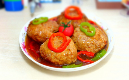 四喜丸子是哪个地方的菜(四喜丸子和狮子头的区别)-图1