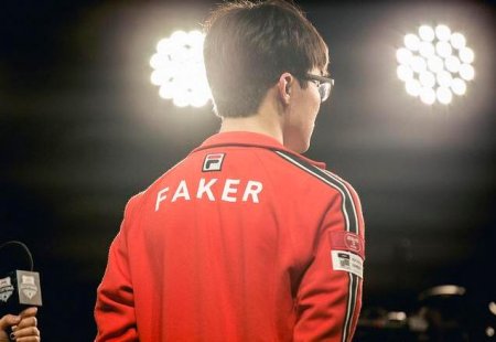 英雄联盟智能施法是什么（faker基本智能施法）