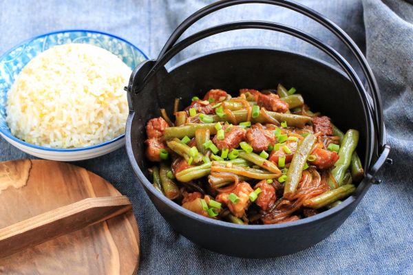 四季豆烧肉做法（分享四季豆炖红烧肉的家常做法）