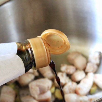 四季豆烧肉做法（分享四季豆炖红烧肉的家常做法）