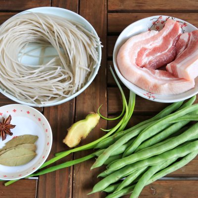 四季豆烧肉做法（分享四季豆炖红烧肉的家常做法）