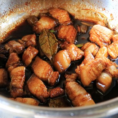 四季豆烧肉做法（分享四季豆炖红烧肉的家常做法）