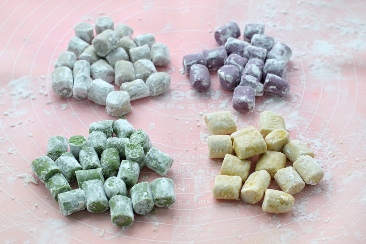 芋圆怎么煮好吃又简单（老少皆宜的芋圆糖水家常做法）