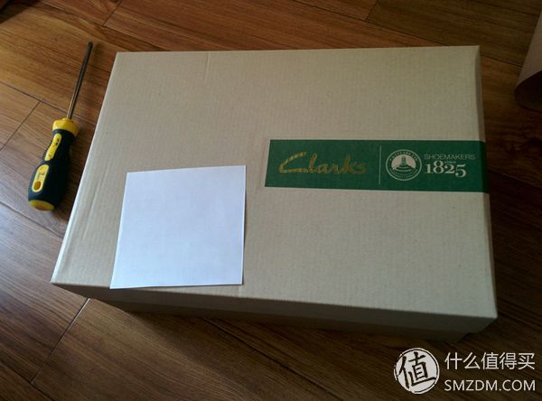 clarks是什么牌子皮鞋（英国经典品牌男款皮鞋介绍）