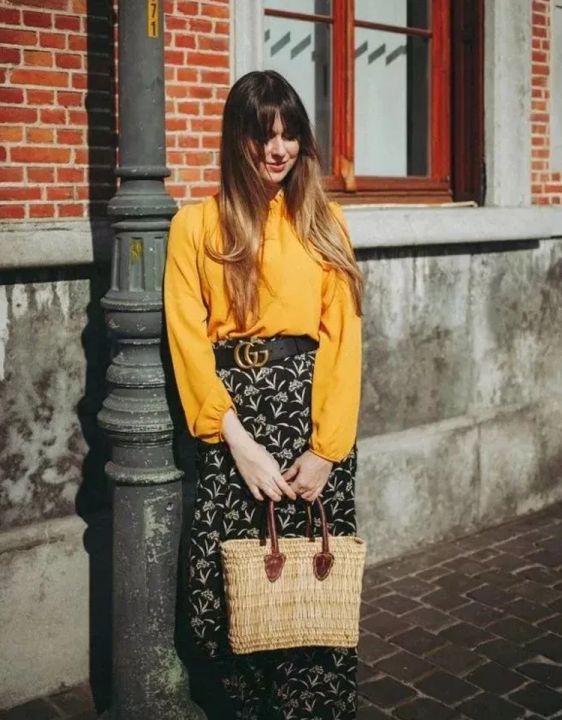 黄配什么颜色好看（掌握搭配黄色的3点“色彩搭配”技巧）