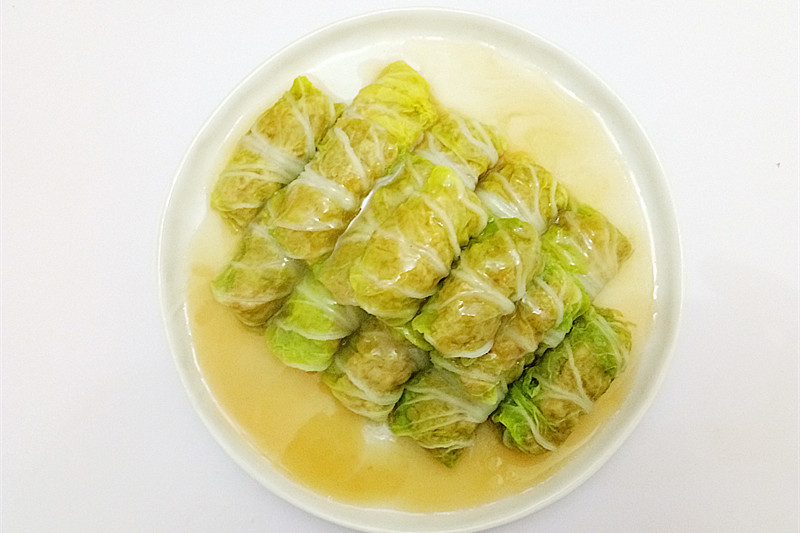 蒸白菜的做法（好吃又美味蒸白菜卷的详细步骤分享）