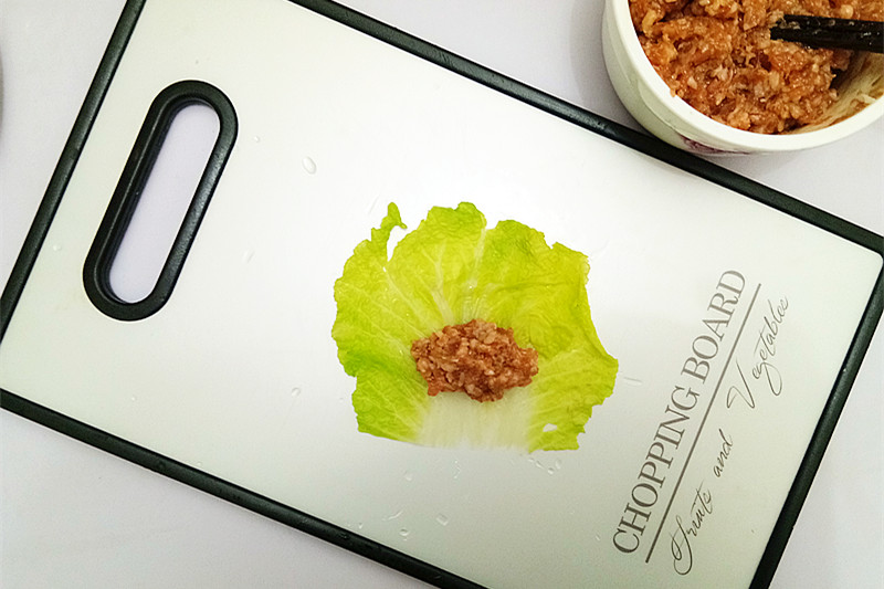 蒸白菜的做法（好吃又美味蒸白菜卷的详细步骤分享）