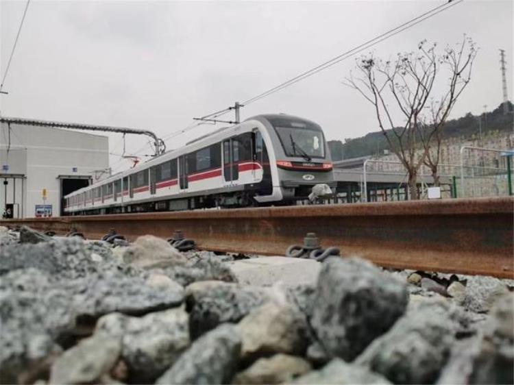 重庆红岩村地铁站深度多少米「全国最深地铁纪录被打破重庆9号线红岩村站比红土地还深22米」