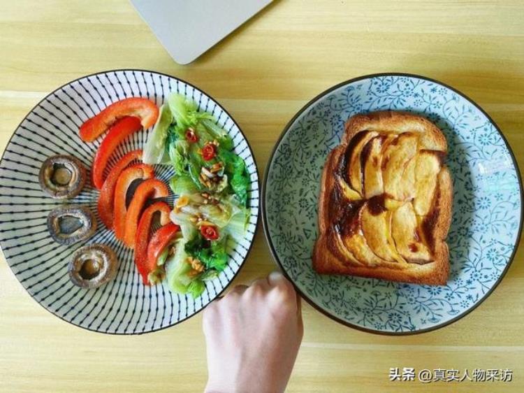 配音挣得多吗「配音赚钱多吗我毕业后被职场内卷转行做配音1个字1毛钱」