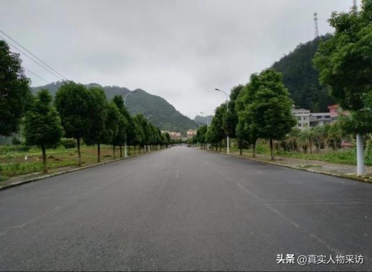 配音挣得多吗「配音赚钱多吗我毕业后被职场内卷转行做配音1个字1毛钱」