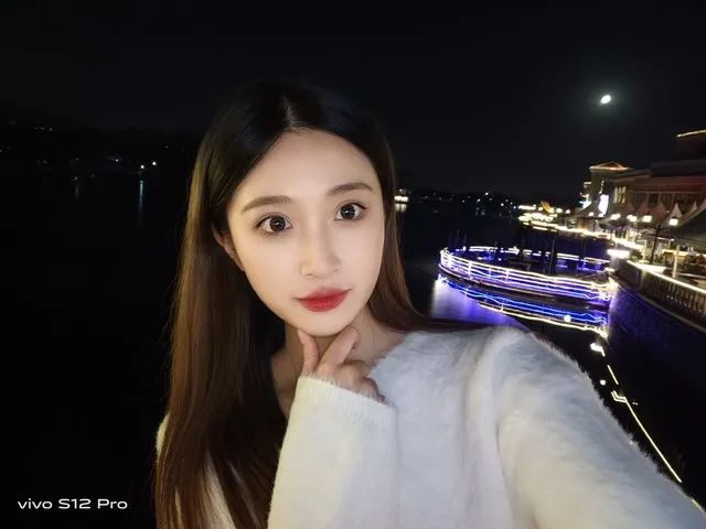 vivos12pro手机怎么样（综合表现均衡的手机）