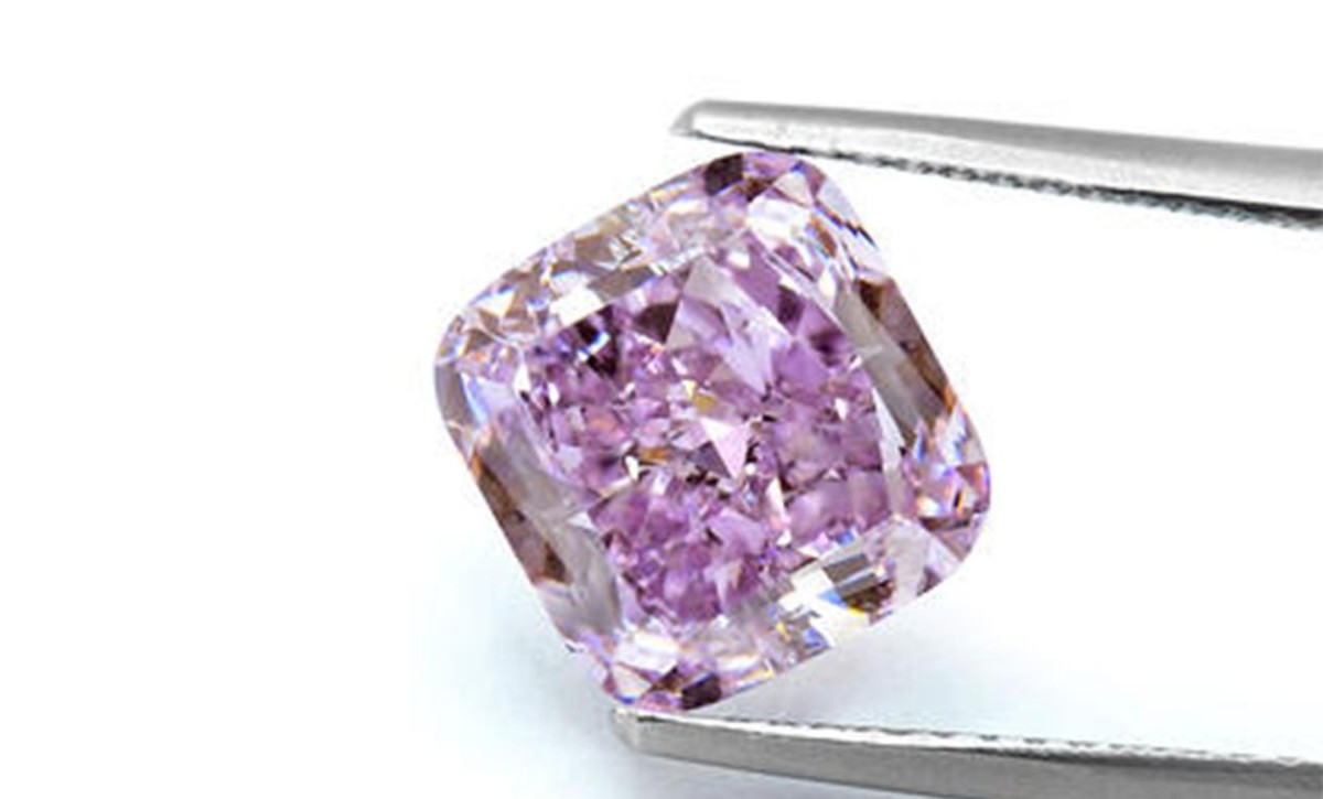 紫水晶项链图片（紫色也一直是奢侈和贵族的象征）