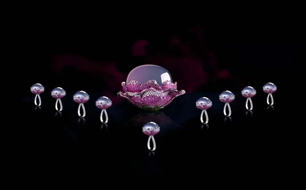 紫水晶项链图片（紫色也一直是奢侈和贵族的象征）